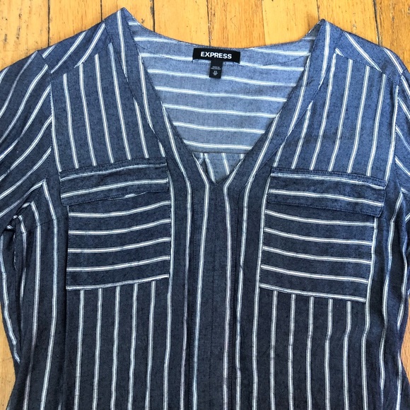 πHPπ Express Striped Blouse - Picture 2 of 4